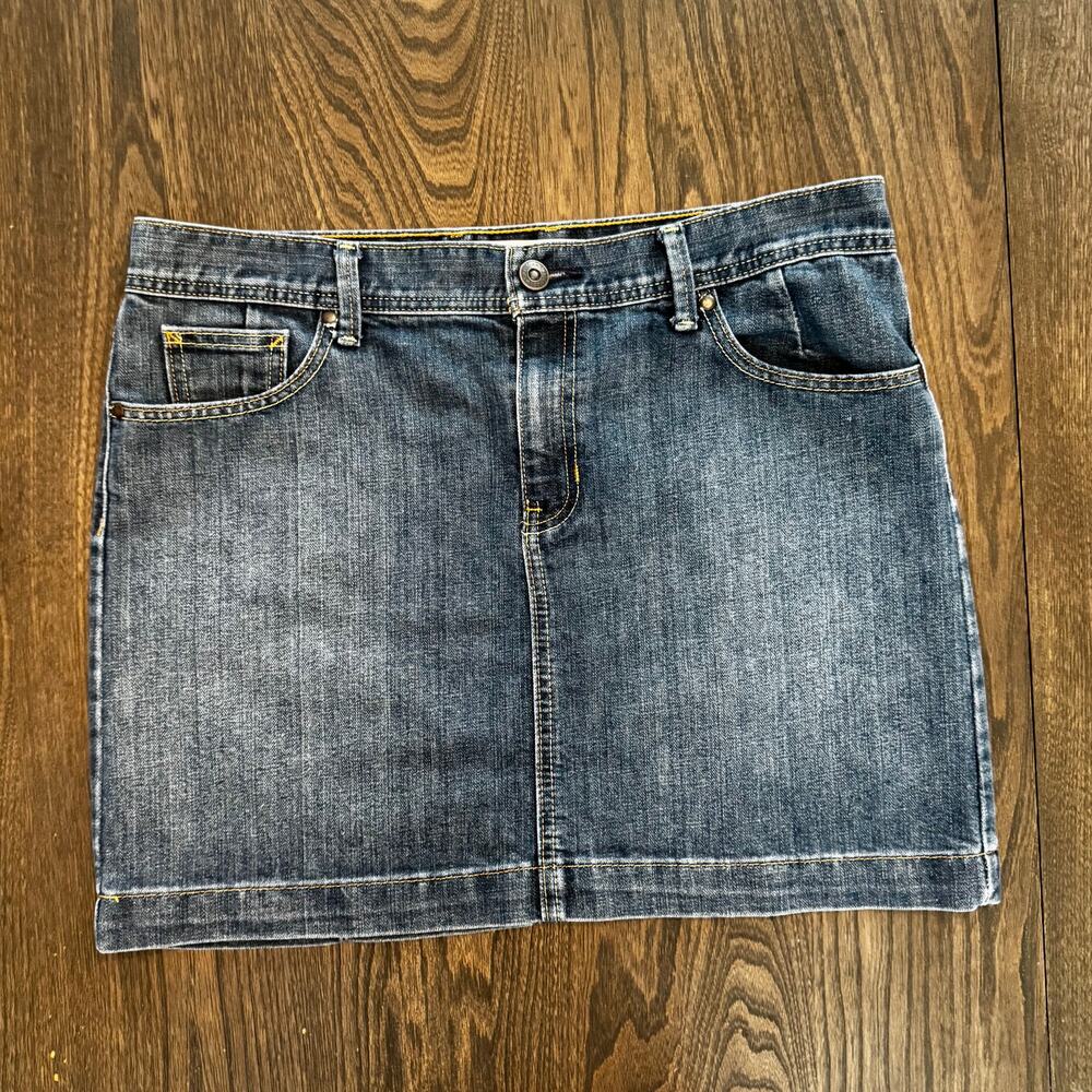 Y2K GAP Jeans Denim Mini Skirt Size 12